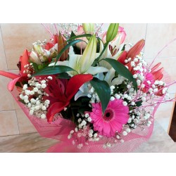 ανθοπωλείο άνοιξη στη δράμα