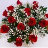 Κόκκινα τριαντάφυλλα για τη γιορτή των ερωτευμένων. Στείλτε την αγάπη σας με μια υπέροχη ανθοδέσμη. Δωρεάν αποστολή για Δράμα
